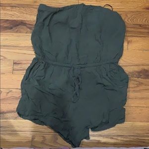 Strapless romper